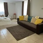Varazslakos Tanya Appartement Soltvadkert