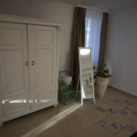 Varazslakos Tanya Apartment *