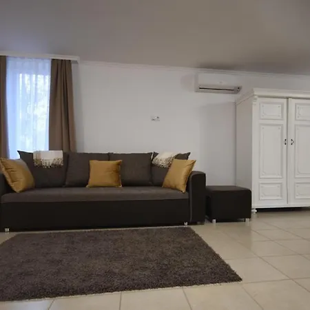 Apartment Varazslakos Tanya