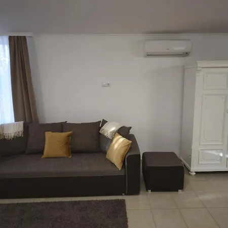 Apartment Varazslakos Tanya Soltvadkert