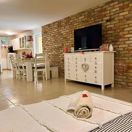 Apartament Varazslakos Tanya