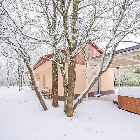 Varazslakos Tanya Διαμέρισμα *